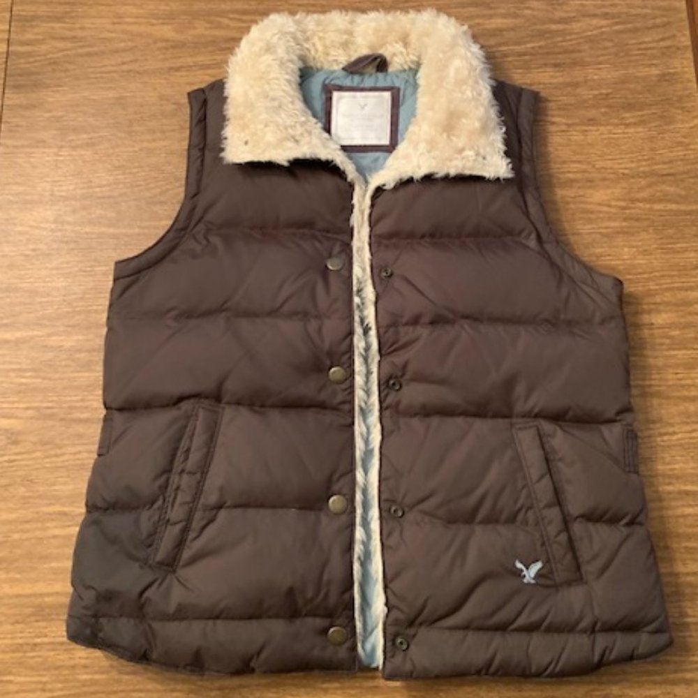 American Eagle Vest